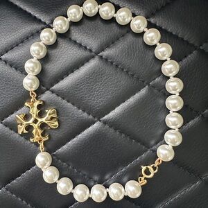 TORY BURCH Roxanne Pearl Logo Necklace